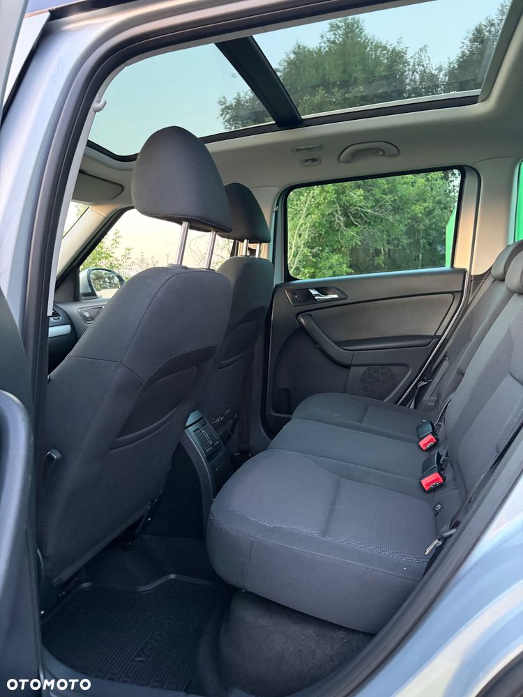 Skoda Yeti 1.4 TSI Ambition PLUS EDITION - 18