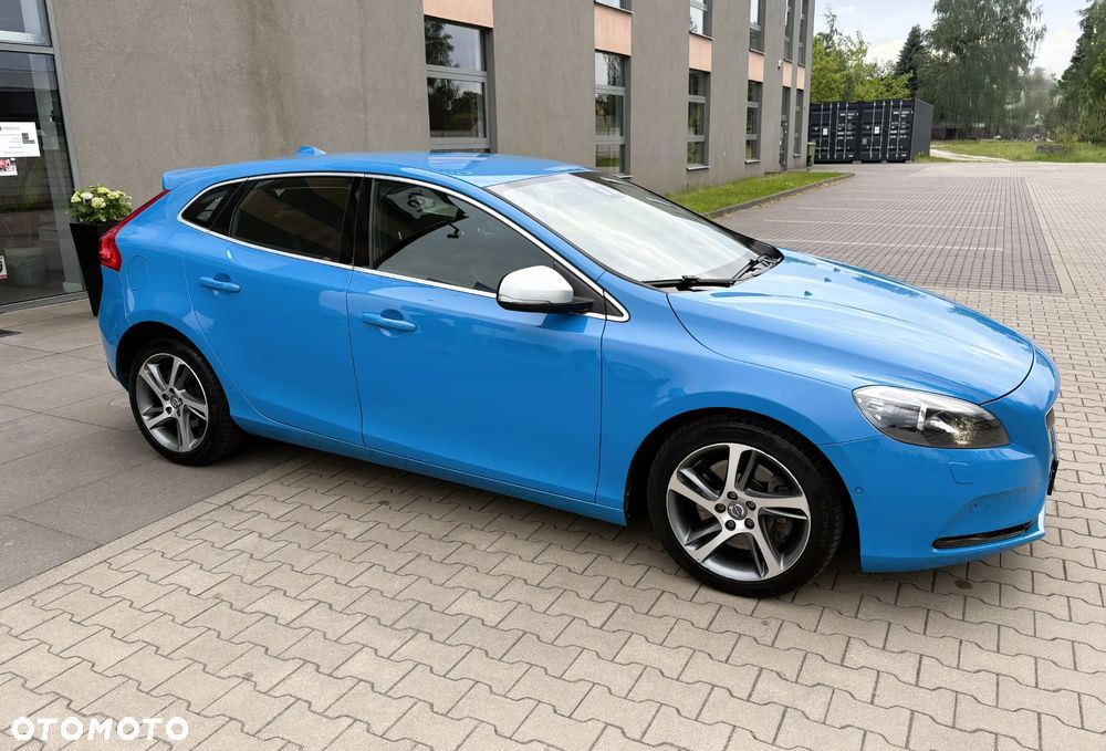 Volvo V40 D4 Drive-E R-Design Kinetic - 12