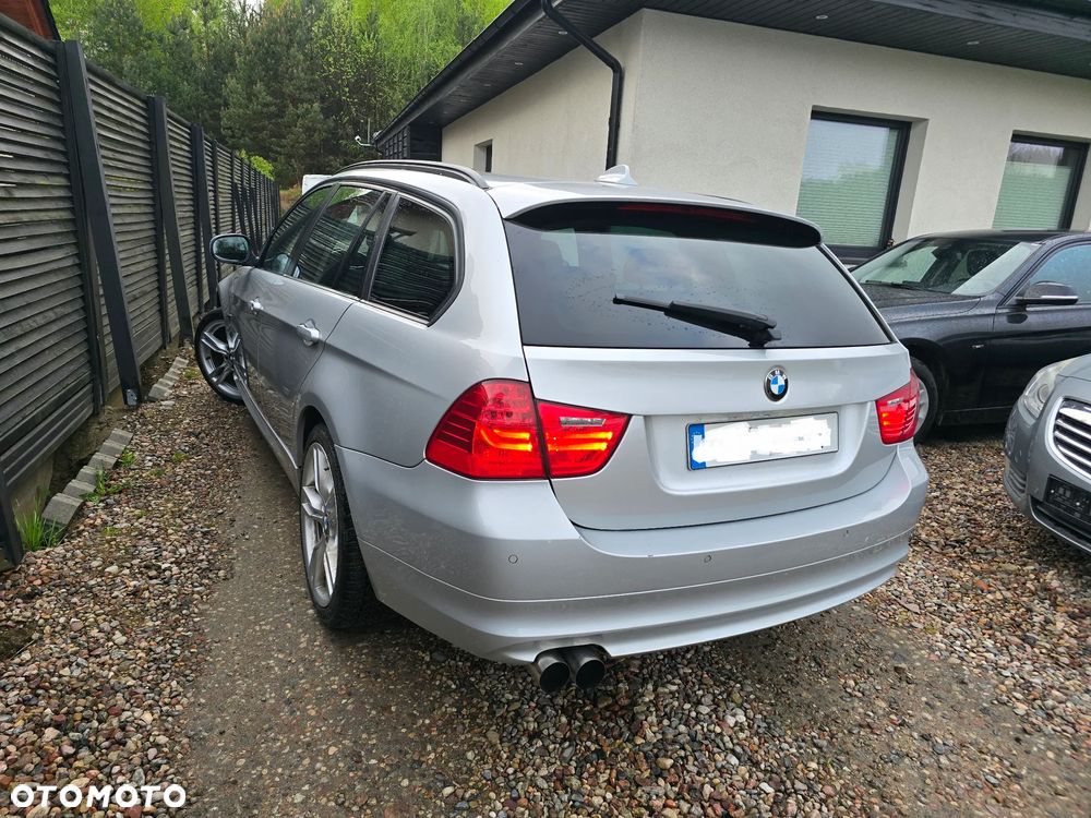 BMW Seria 3 - 12