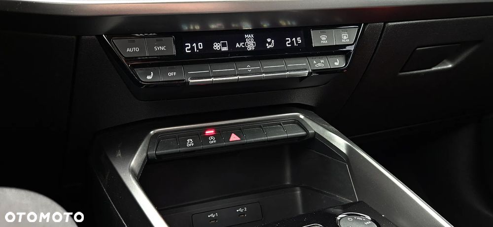 Audi A3 Sportback 30 TFSI mHEV S tronic - 22