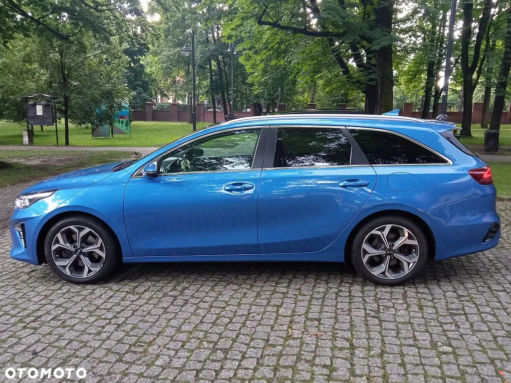 Kia Ceed SW 1.4 T-GDI DCT OPF Platinum Edition - 2