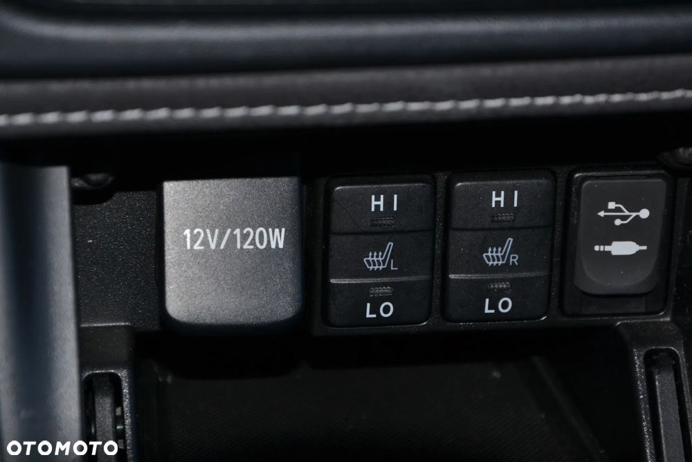 Toyota Auris 1.6 Premium - 10