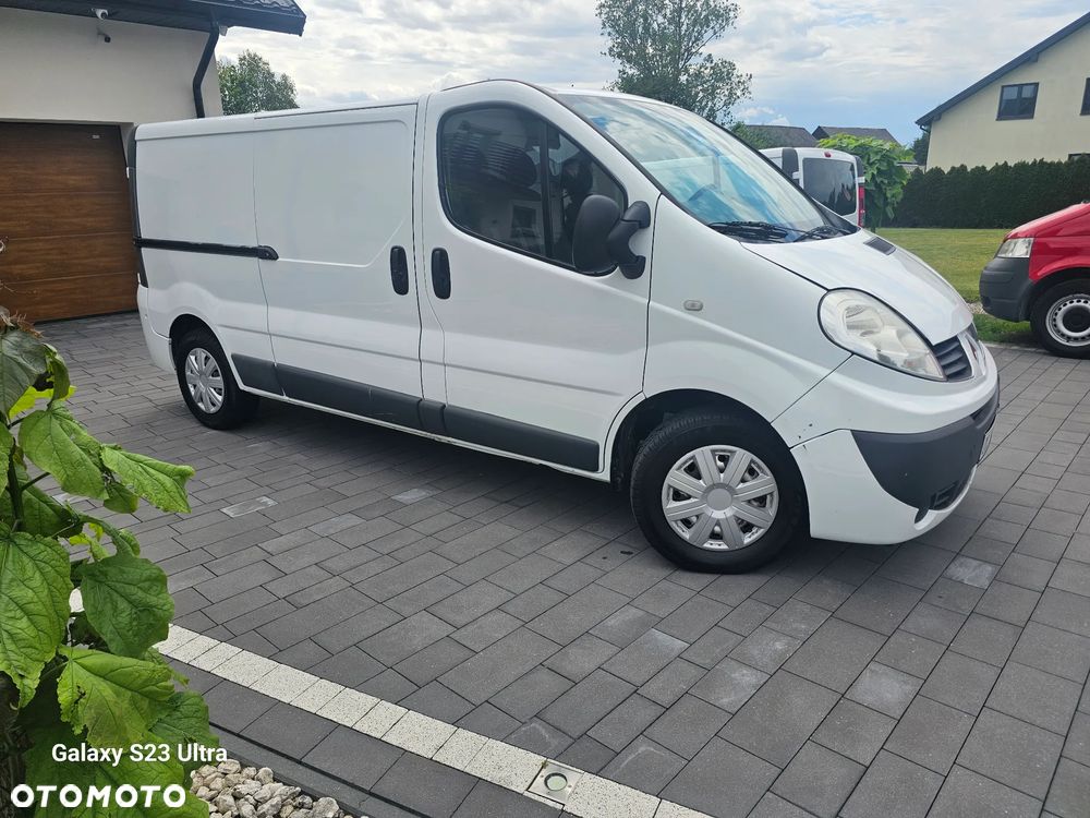 Renault Trafic - 11