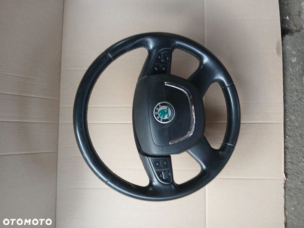 Kierownica Skoda superB - 1