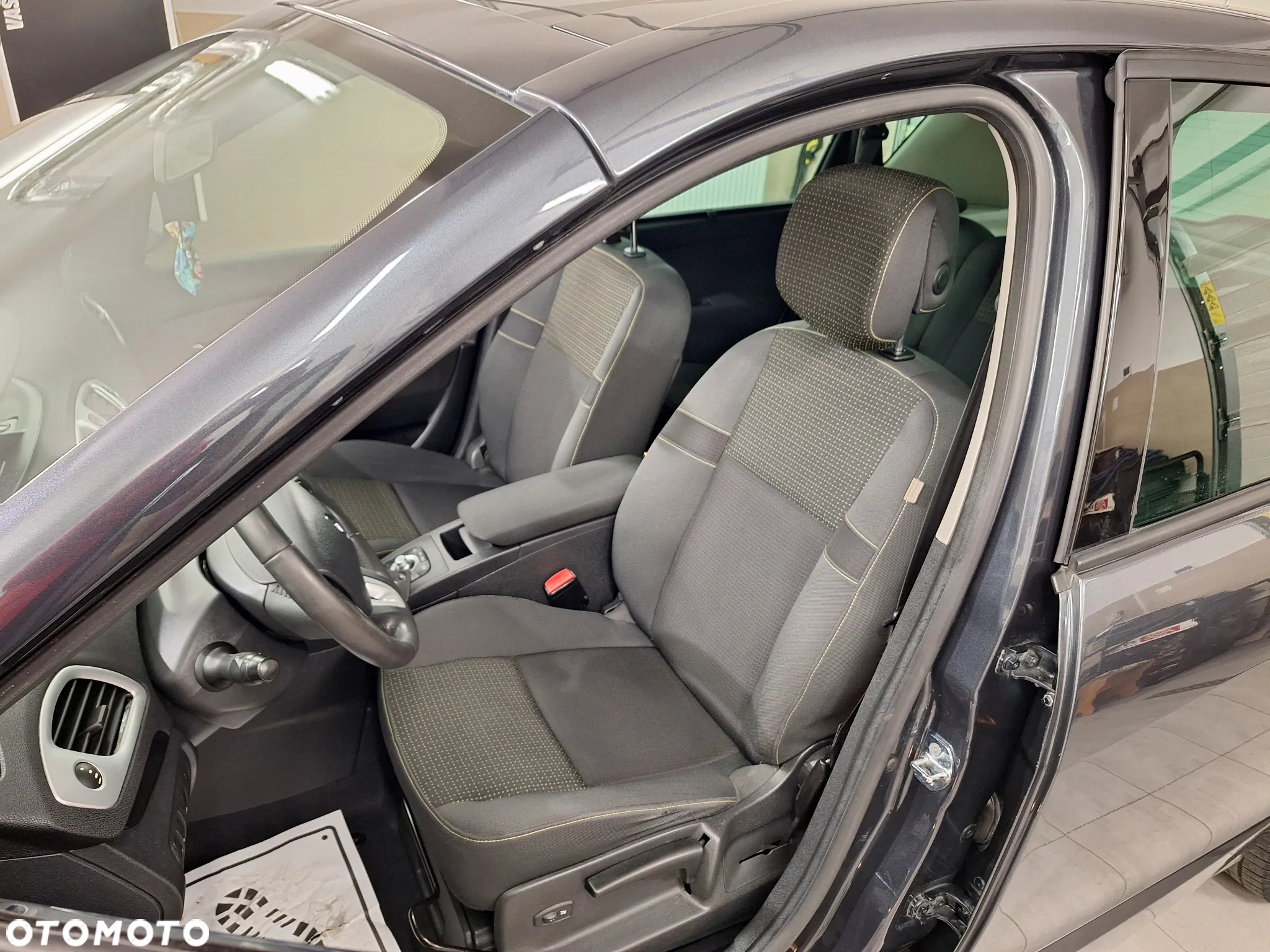 Renault Scenic 1.4 16V TCE TomTom Edition - 21