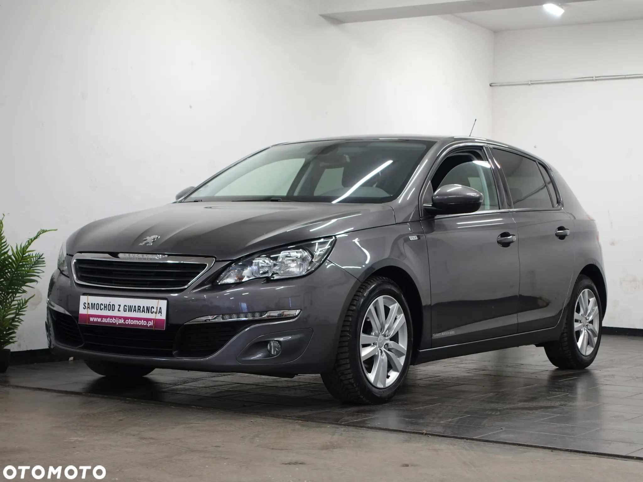 Peugeot 308 1.6 BlueHDi Style S&S - 1