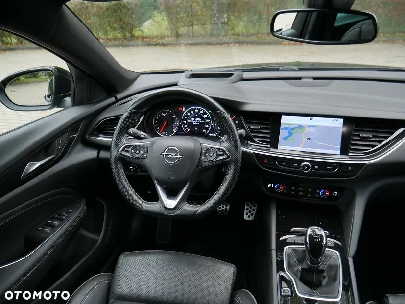 Opel Insignia 1.5 T Exclusive S&S - 8