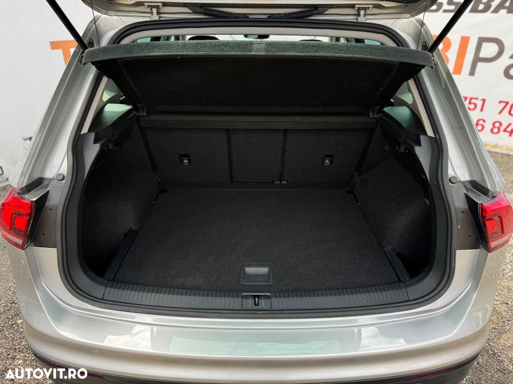 Volkswagen Tiguan - 25