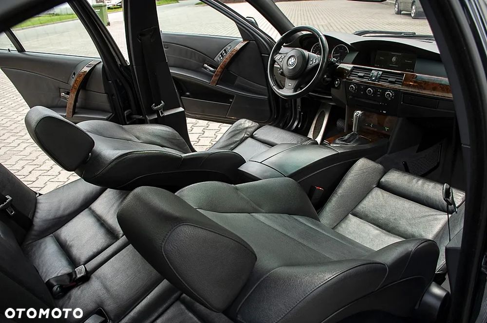 BMW Seria 5 530d - 39