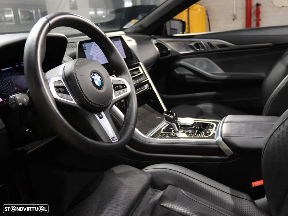 BMW M850i xDrive - 15