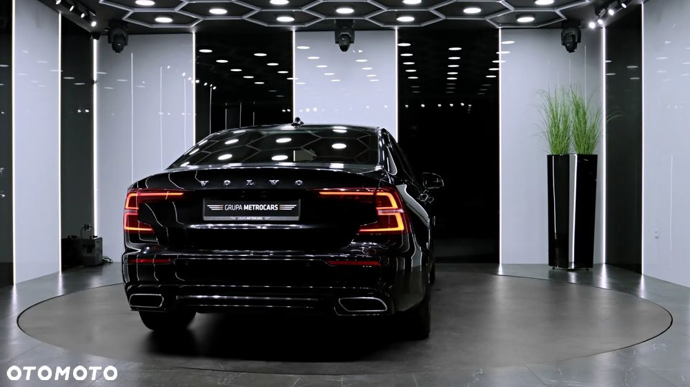 Volvo S60 T4 R-Design - 7