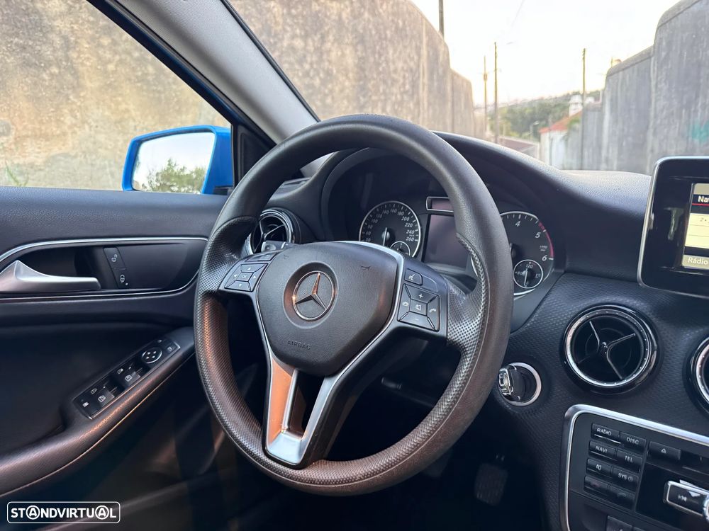 Mercedes-Benz A 180 - 17