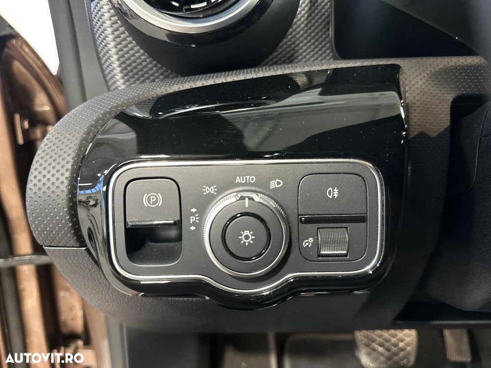 Mercedes-Benz CLA 250 e Coupe - 15