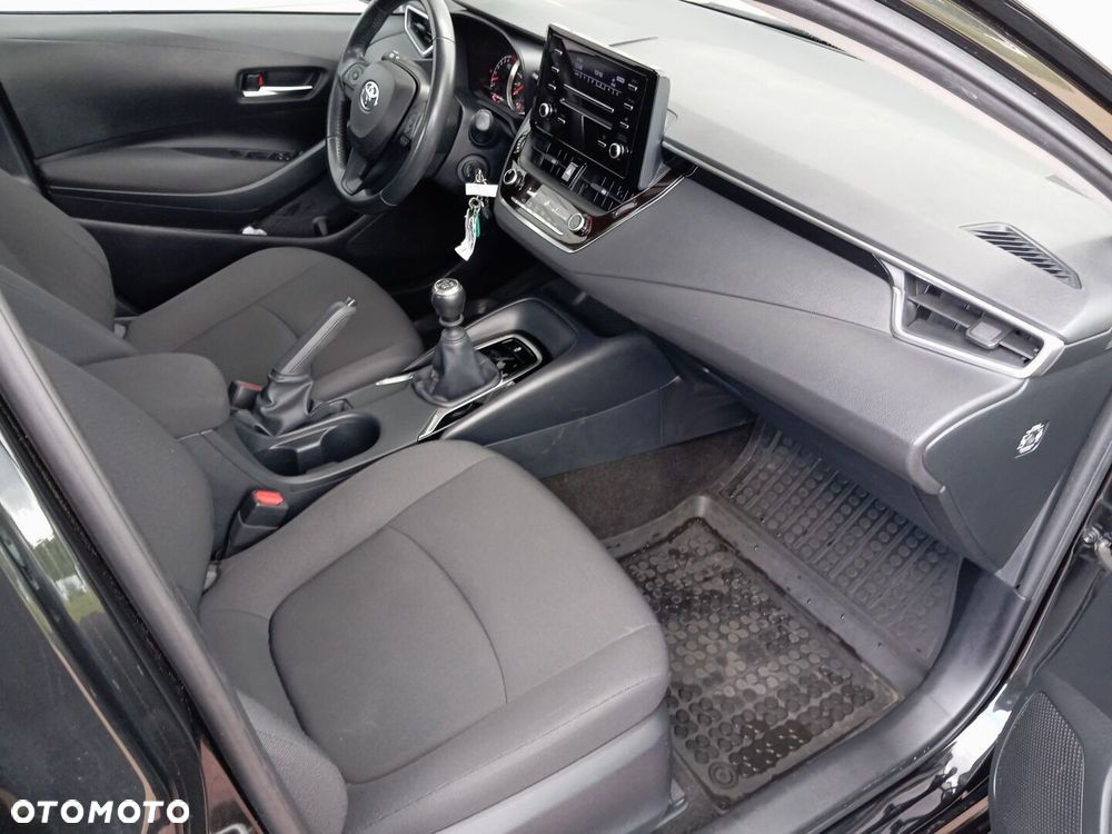 Toyota Corolla - 8