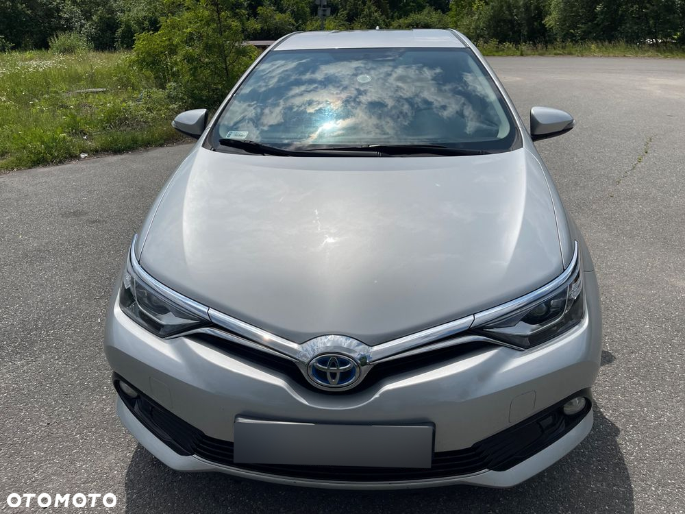Toyota Auris - 2