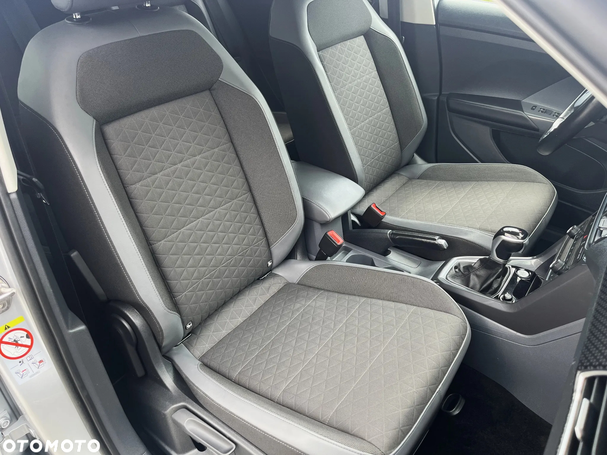 Volkswagen T-Cross 1.0 TSI OPF DSG Style - 17