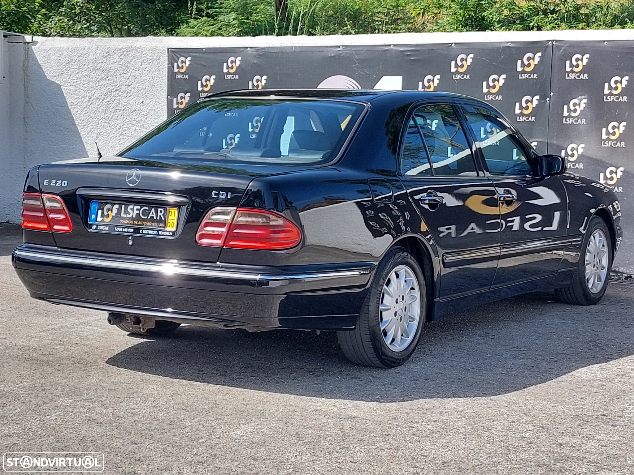 Mercedes-Benz E 220 - 6