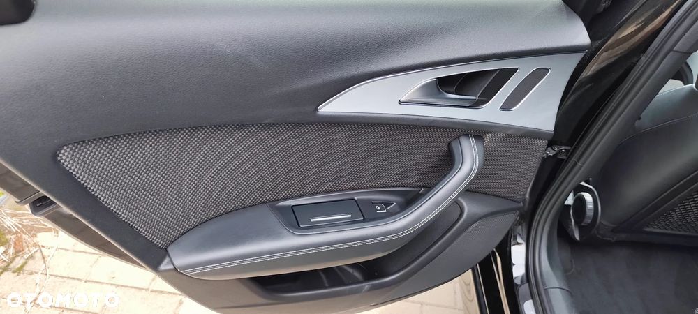 Audi A6 Avant 2.0 TDI Ultra S tronic - 12