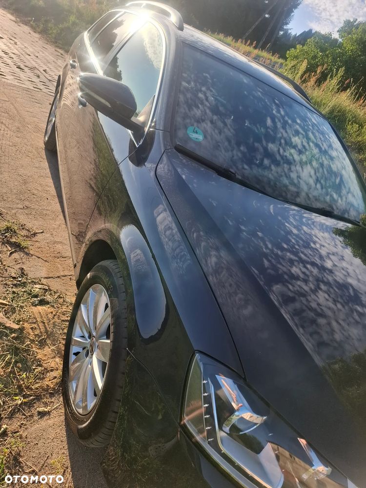 Volkswagen Passat 2.0 TDI BlueMotion Technology Highline - 28