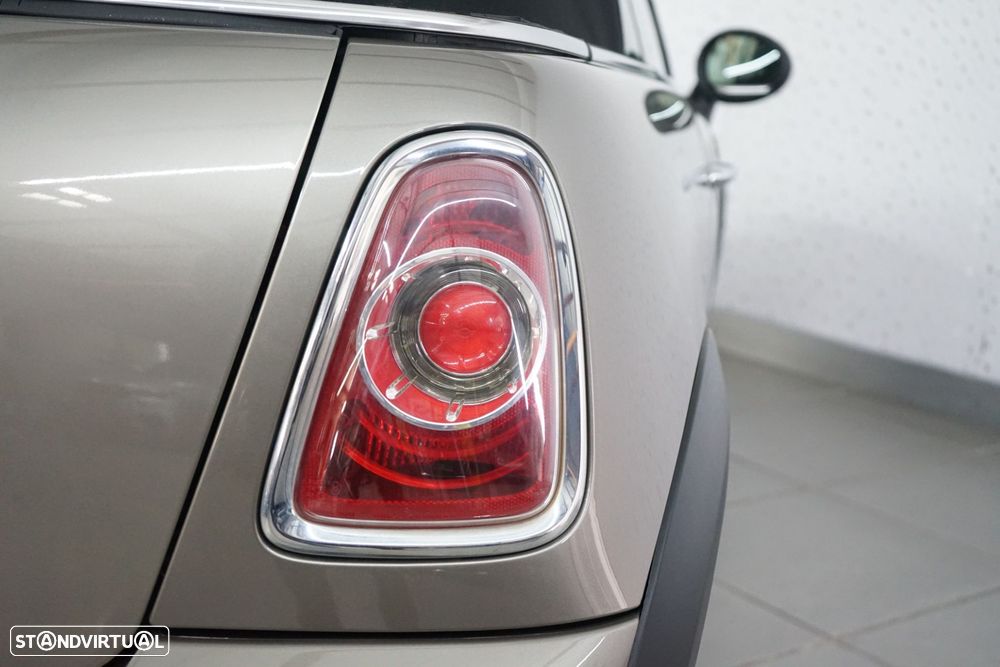 MINI Cabrio Cooper D - 10