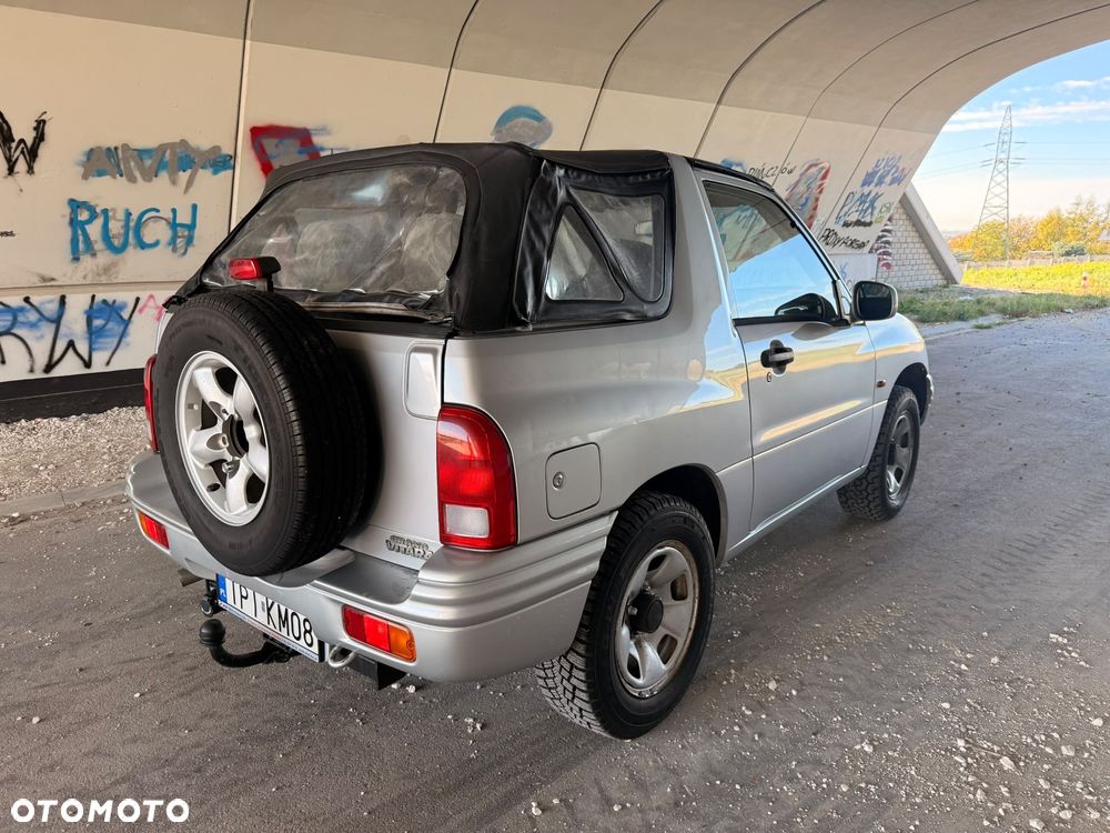 Suzuki Grand Vitara 2000 photo 3
