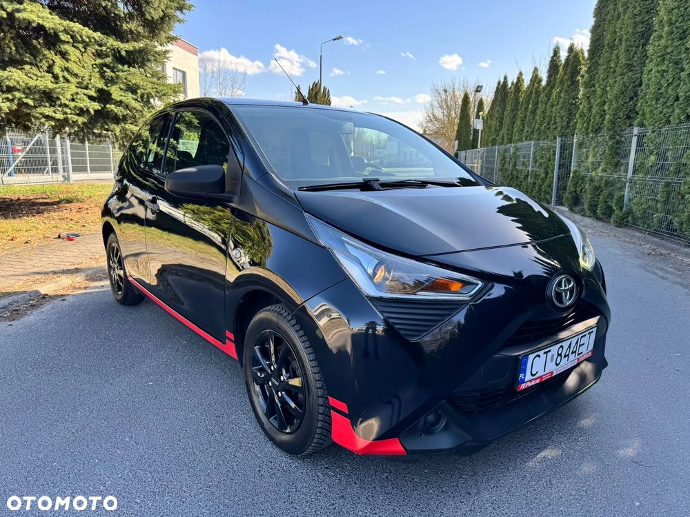 Toyota Aygo x-cite - 1