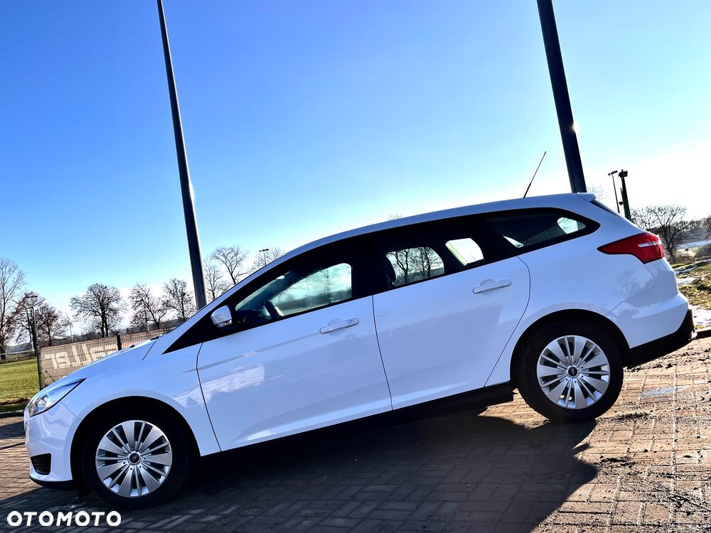 Ford Focus 1.0 EcoBoost STart-Stopp-System ACTIVE - 5