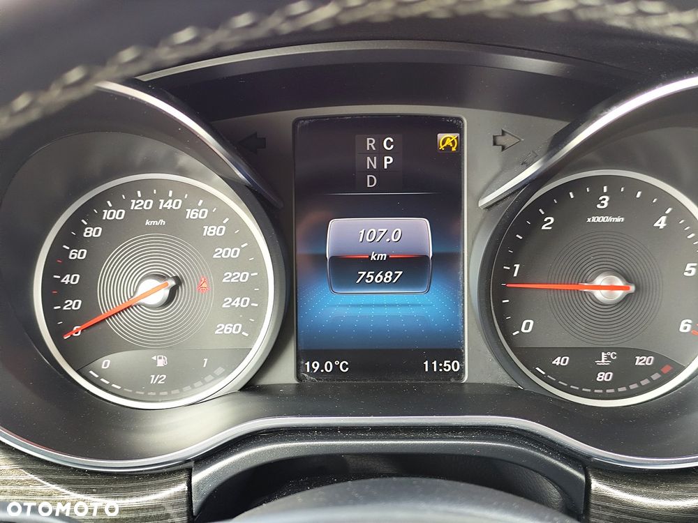 Mercedes-Benz Klasa V 300 d Extralang 4Matic 9G-TRONIC Avantgarde - 20