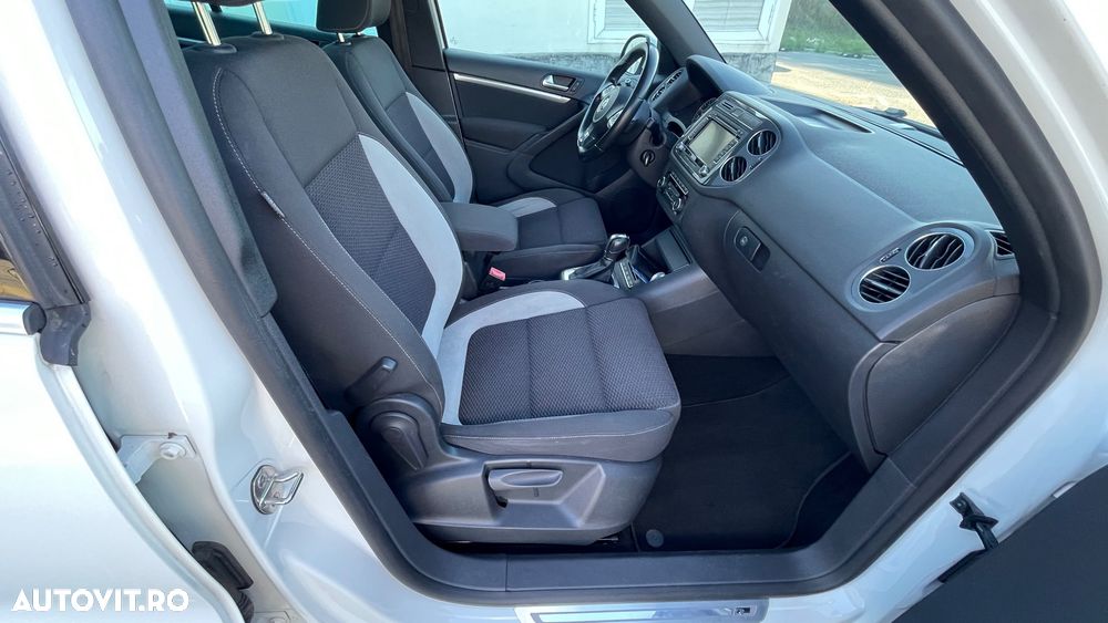 Volkswagen Tiguan 2.0 TDI DPF 4Motion DSG Cup Sport & Style - 11