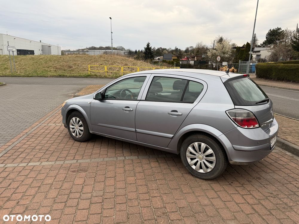 Opel Astra - 3