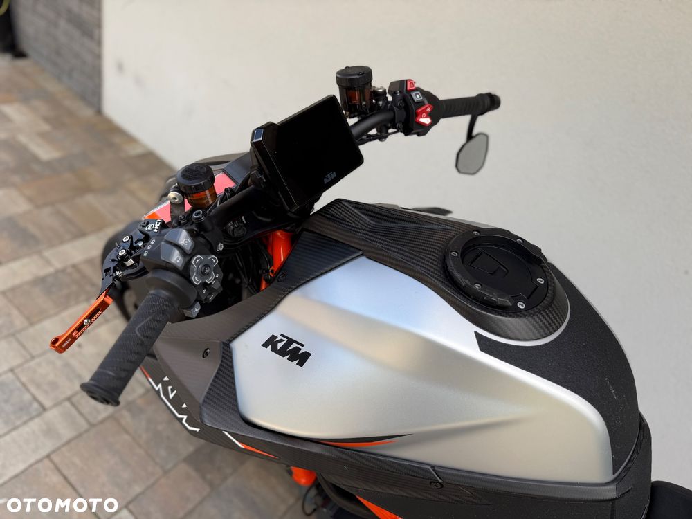 KTM Super Duke - 28