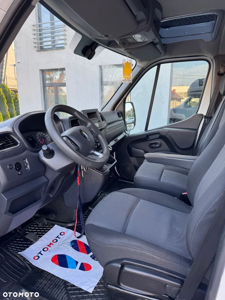 Renault Master - 10