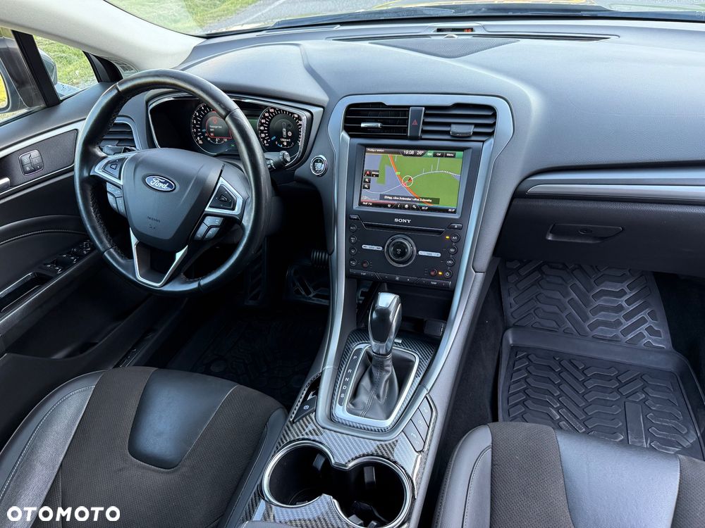 Ford Mondeo - 18