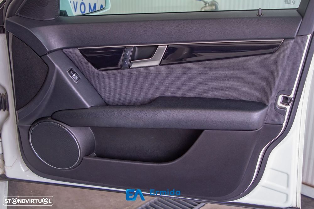 Mercedes-Benz C 220 CDi Avantgarde BlueEfficiency - 39