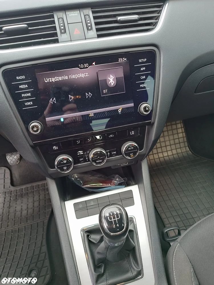 Skoda Octavia 1.6 TDI Ambition - 16