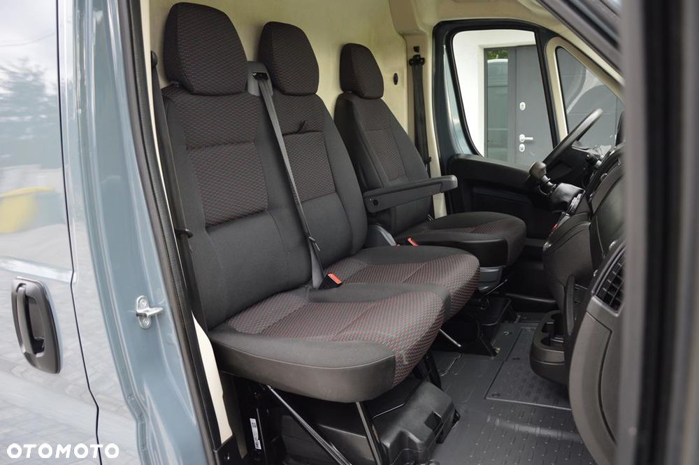 Peugeot BOXER - 21