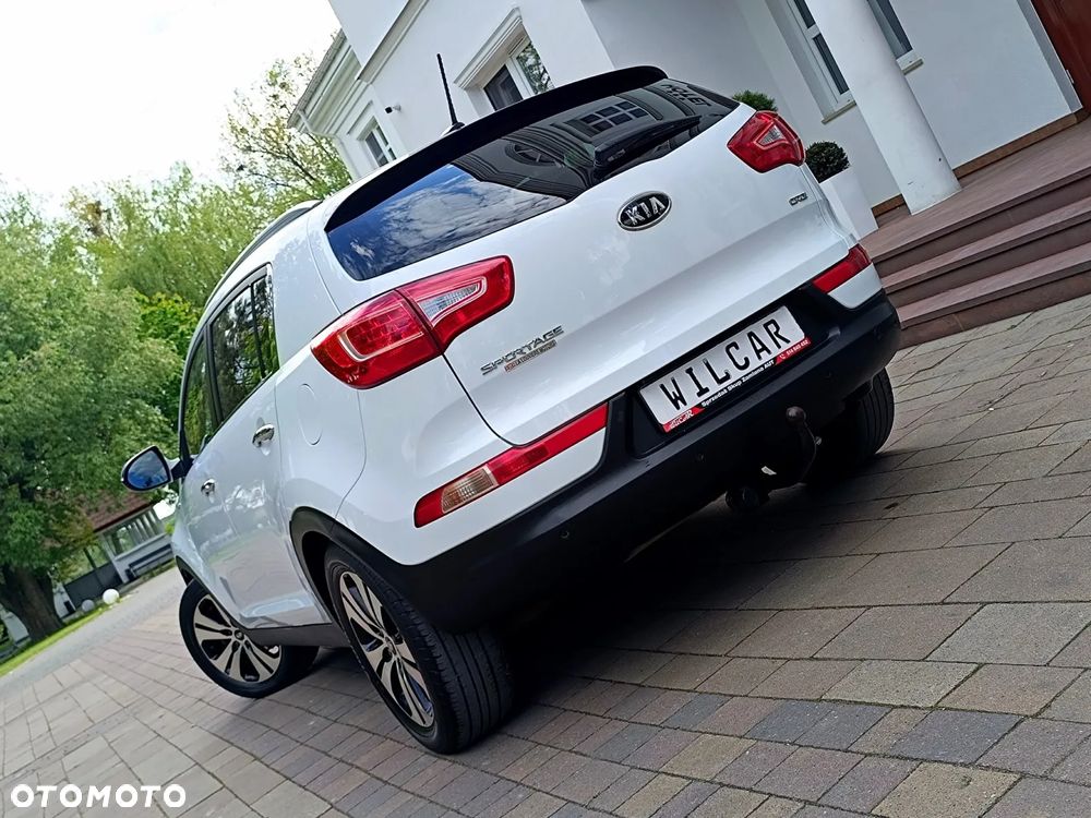Kia Sportage 2.0 CRDI 4WD Automatik Dream-Team Edition - 7