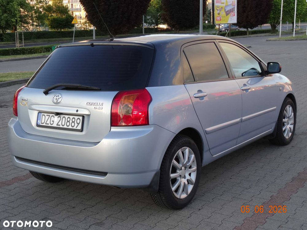 Toyota Corolla - 3
