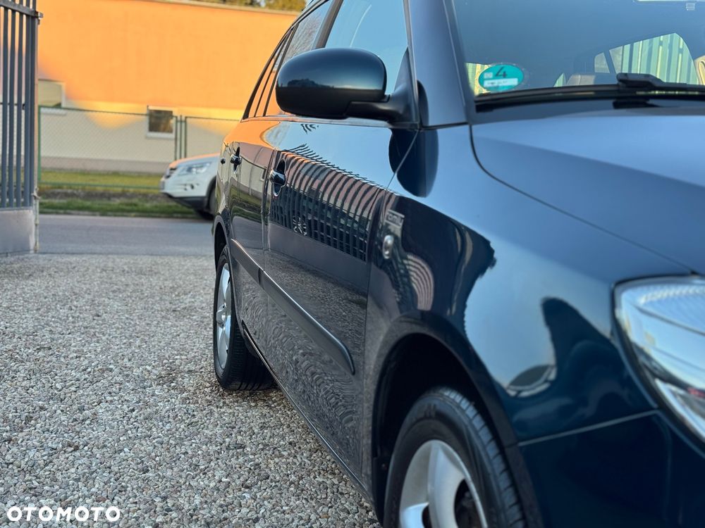 Skoda Fabia 1.2 TSI FAMILY Green tec - 12