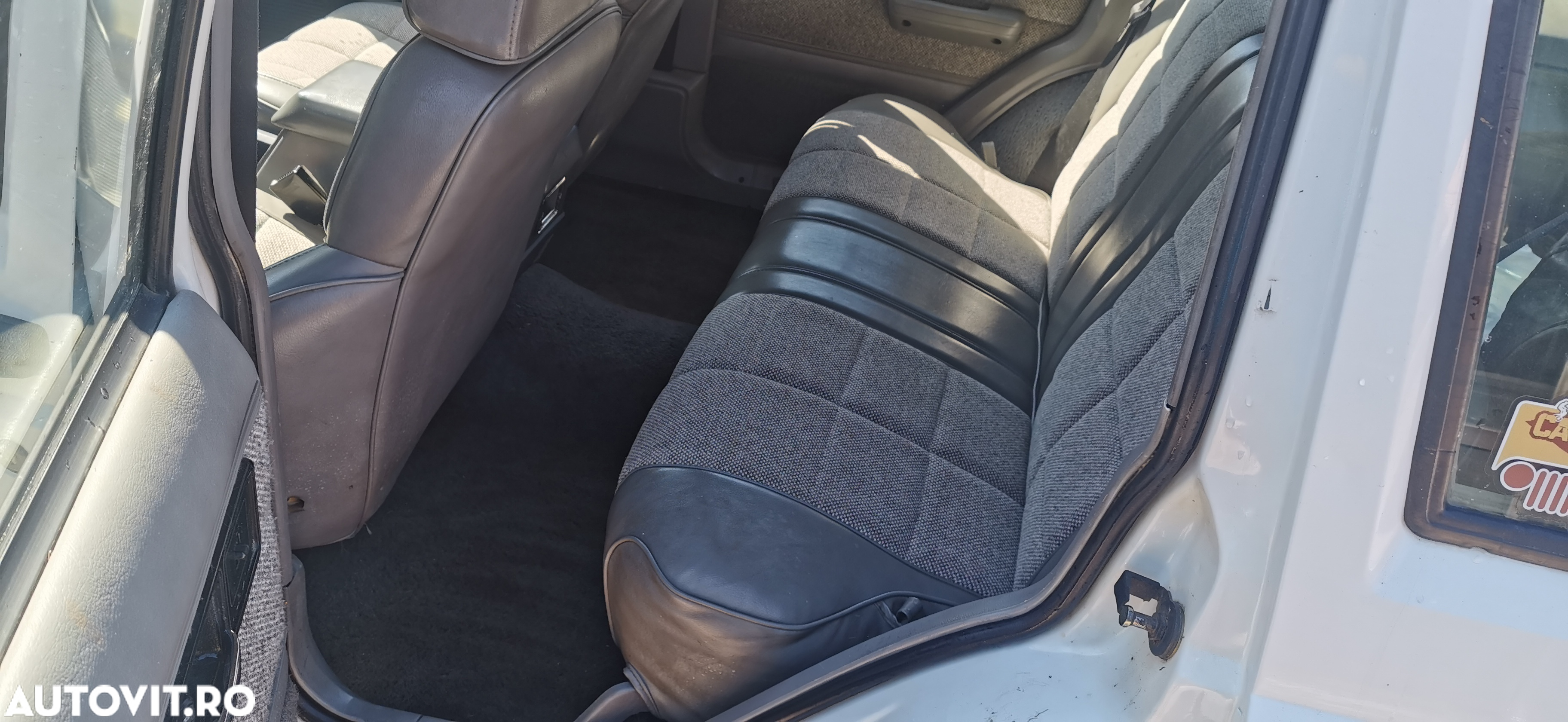 Jeep Cherokee - 10