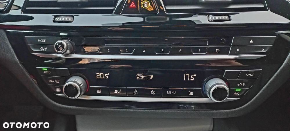 BMW Seria 5 518d - 9