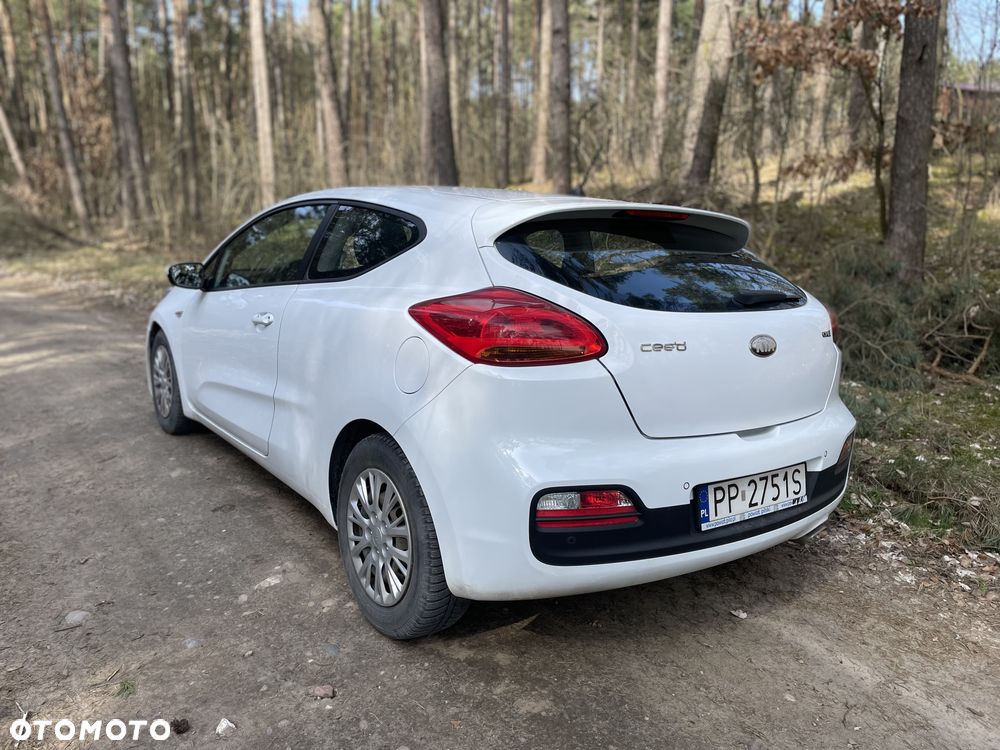 Kia Ceed 1.6 CRDi S - 4