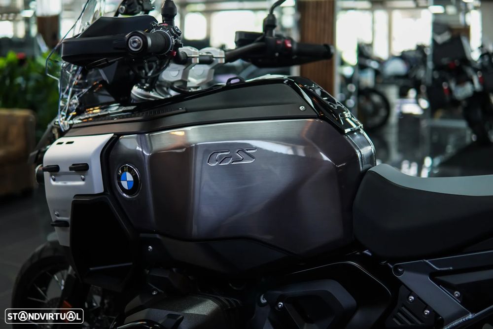 BMW R 1300 GS Adventure TRIPLE BLACK / Rebaixada - 52