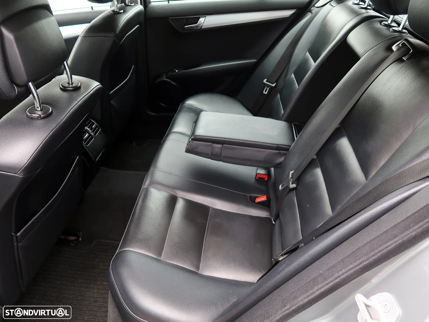 Mercedes-Benz C 180 T Kompressor Auto Avantgarde - 14