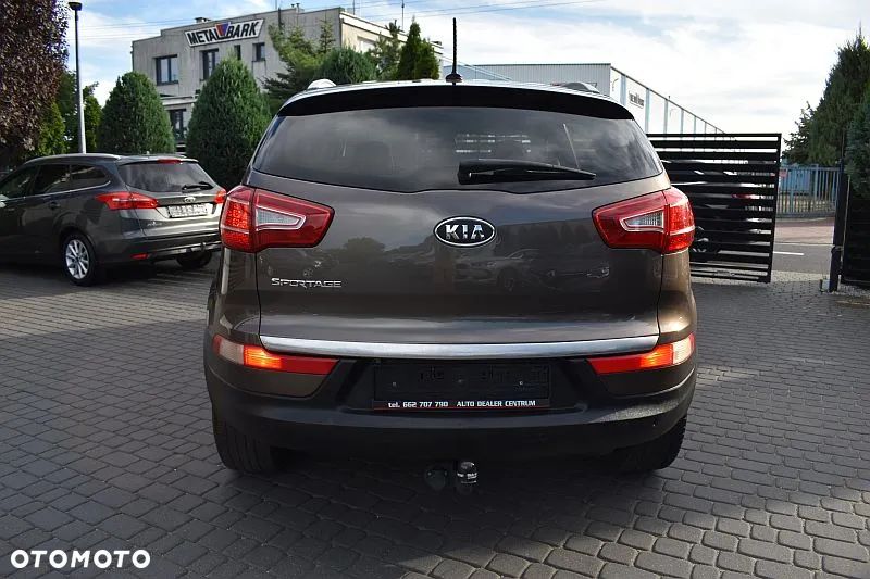 Kia Sportage 2.0 CVVT 4WD Automatik Vision - 26
