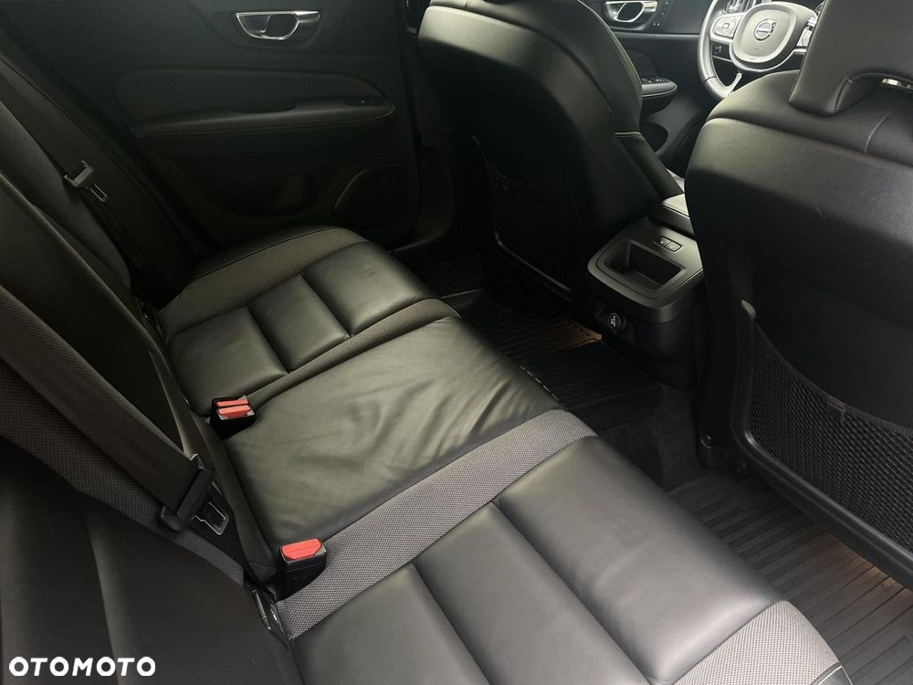 Volvo V60 - 21