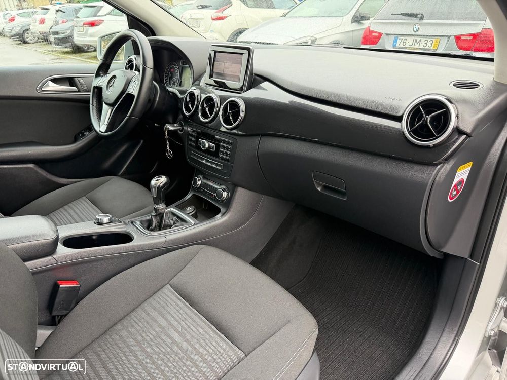 Mercedes-Benz B 180 CDi BlueEfficiency - 15