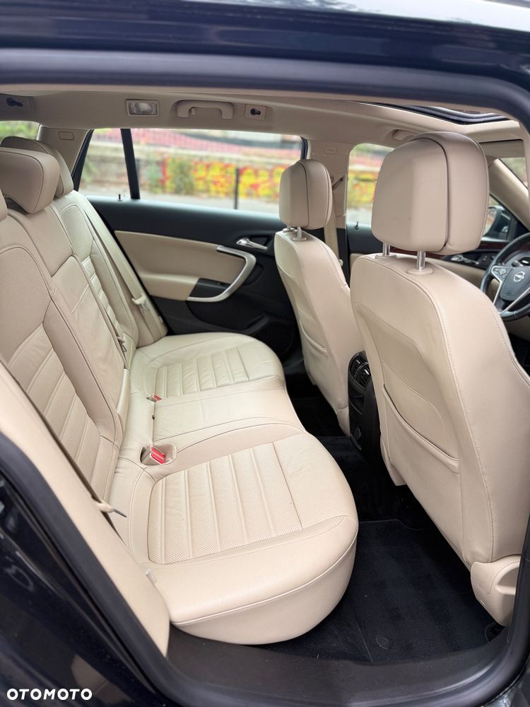 Opel Insignia 2.0 Turbo 4x4 Sport - 15