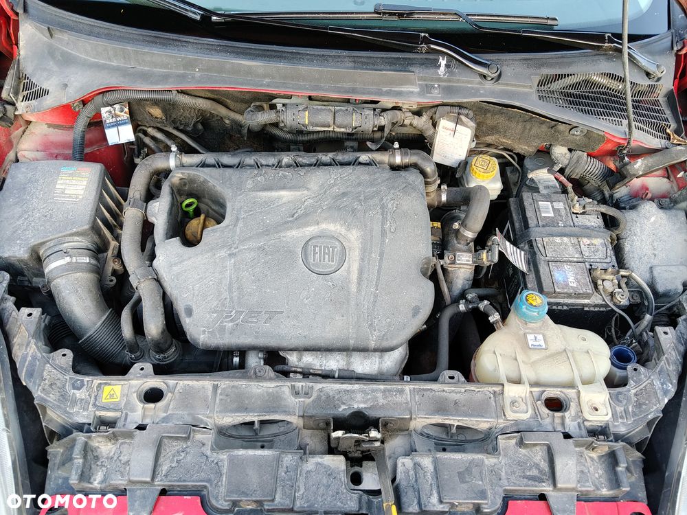 Fiat Grande Punto 1.4 T-Jet 16V Sport - 21
