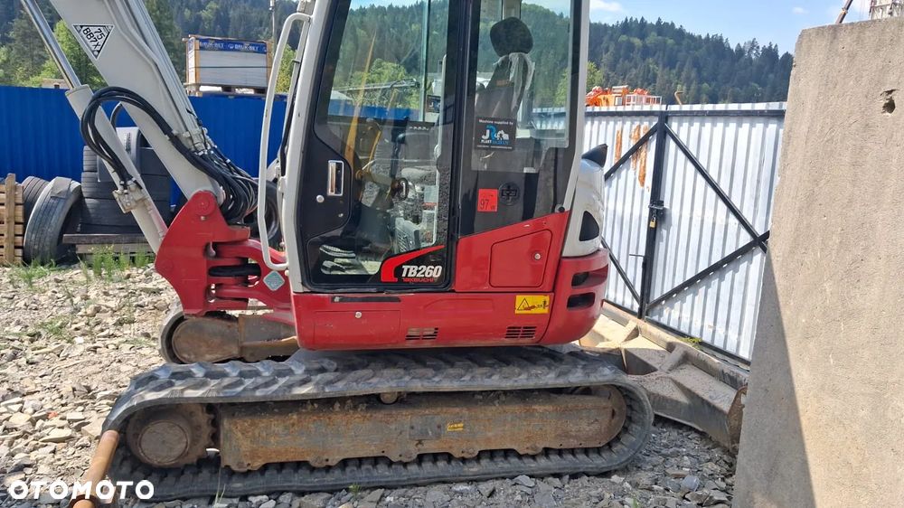 Yanmar VIO82 - 9
